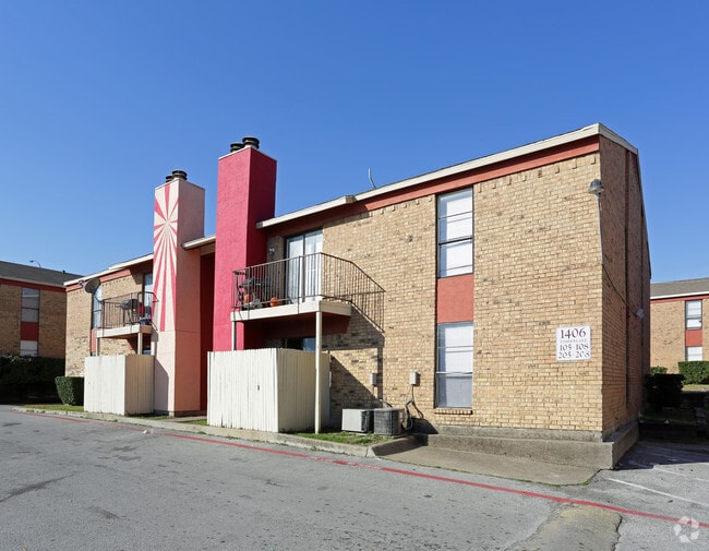 Chula Vista Apartments Apartments in Arlington, TX