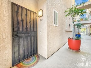 Building Photo - 521 Arbor Dr