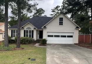 Building Photo - 404 Waterville Dr