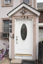 Building Photo - 134 Broadway