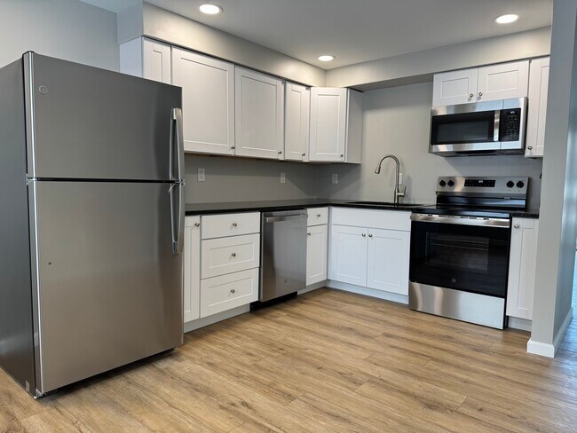 Foto del edificio - 1125 Harmony Rd