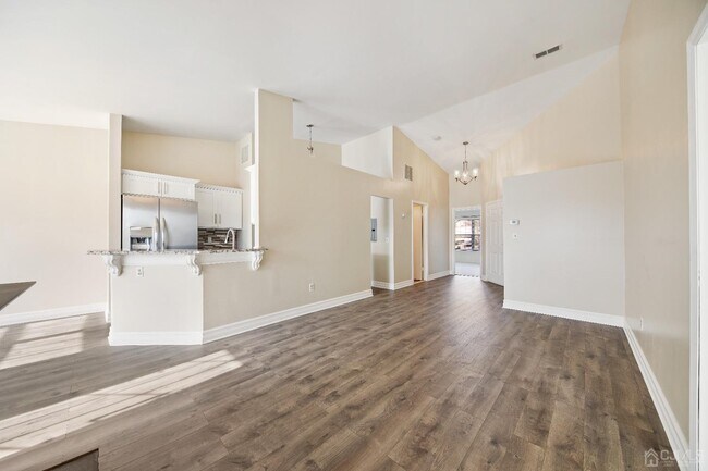 Foto del edificio - 3373 Cypress Ct