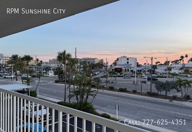 Foto del edificio - 6161 Gulf Winds Dr