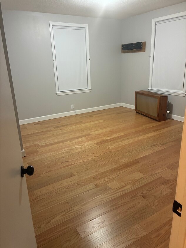 1st flr bed 1 - 26 Read St