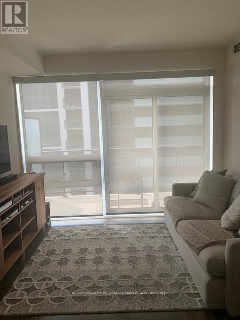 Photo du bâtiment - 460-1460 Adelaide St E