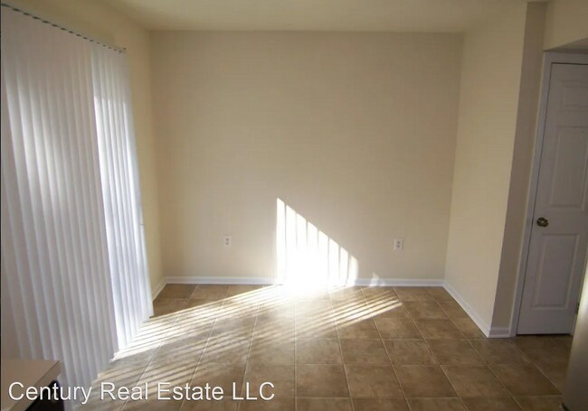 Building Photo - 3 br, 1.5 bath House - 64 Sycamore Dr