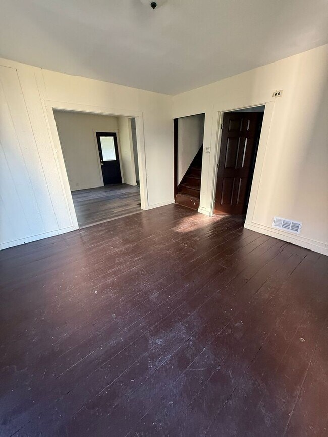 Foto del edificio - 3 bedrooms house 1.5 bath