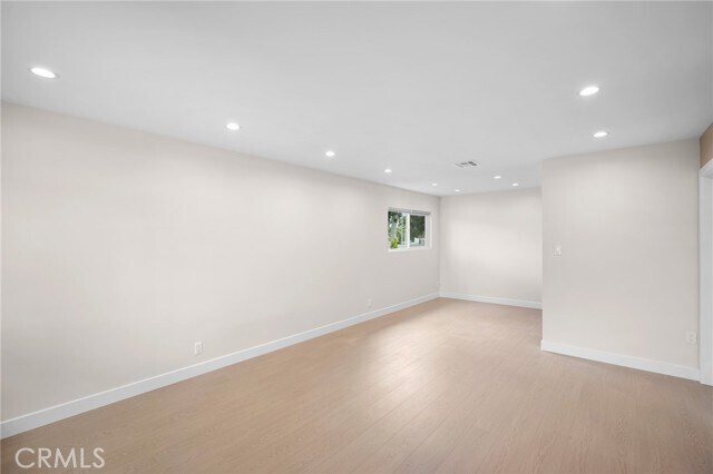 Foto del edificio - 13950 Stagg St