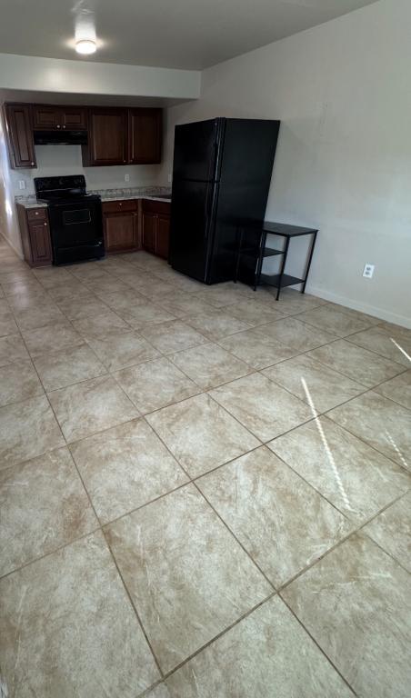 Building Photo - 450 W Thurber Rd