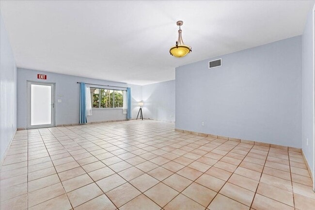 Foto del edificio - 1145-1101 101st St