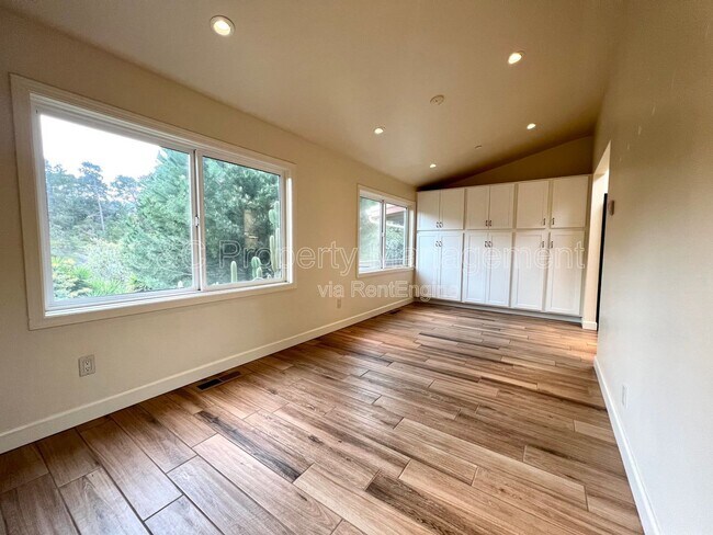 Foto del edificio - 1291 Josselyn Canyon Rd