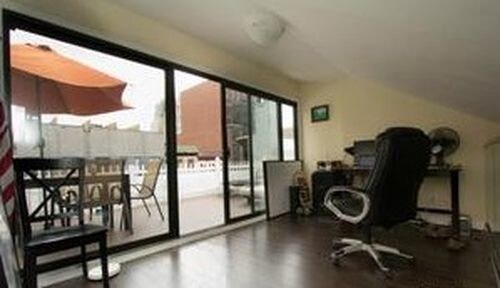 Foto del edificio - 250 E 14th St