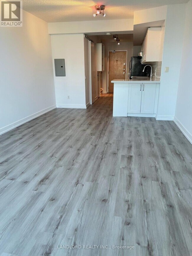 Photo du bâtiment - 77-LP77 Lombard St