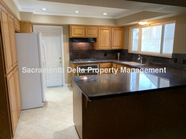 Foto del edificio - Spacious 3 bedroom, 2 Bath home in Citrus ...