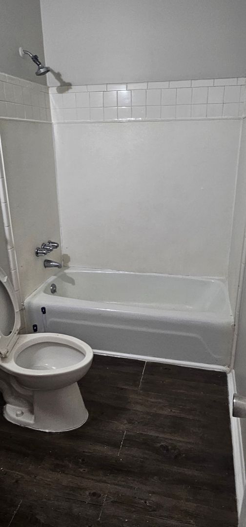 Foto del edificio - ***Ready to Move In****!! 3 Bedroom 1 Bath