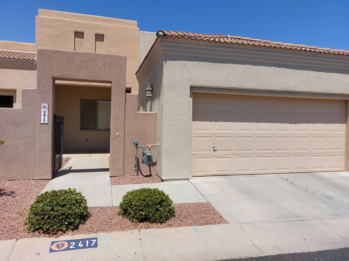 2417 Cortina Manor, Las Cruces, NM 88011 Townhome Rentals in Las