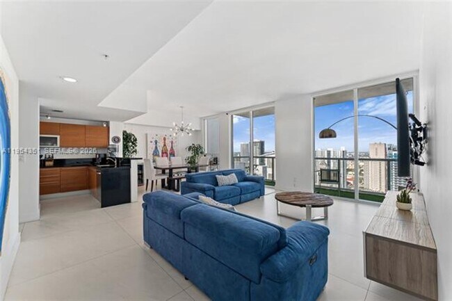 Building Photo - 253 NE 2nd St