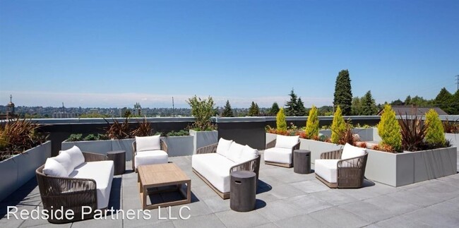 Foto del edificio - 4528 44th Ave SW