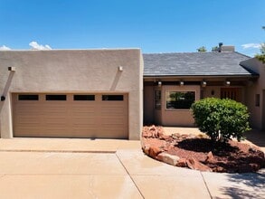 Building Photo - 315 Cll Del Norte