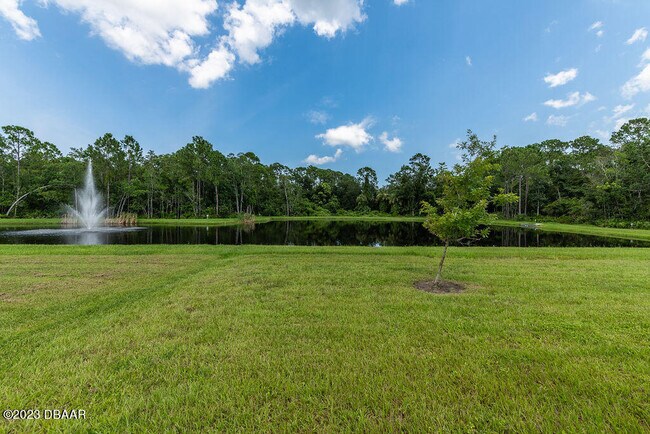 Foto del edificio - 346 Sunset Point Dr