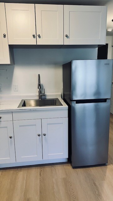 Foto del edificio - Courtyard Apartments