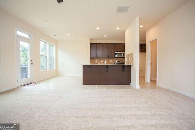 Building Photo - 4375 Almanor Cir