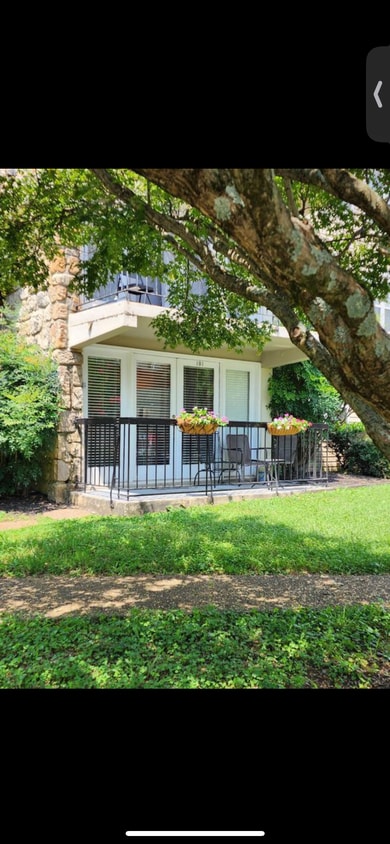 Primary Photo - 2749 Sullins St