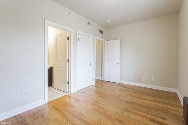 Foto del edificio - 2129 N 18th St
