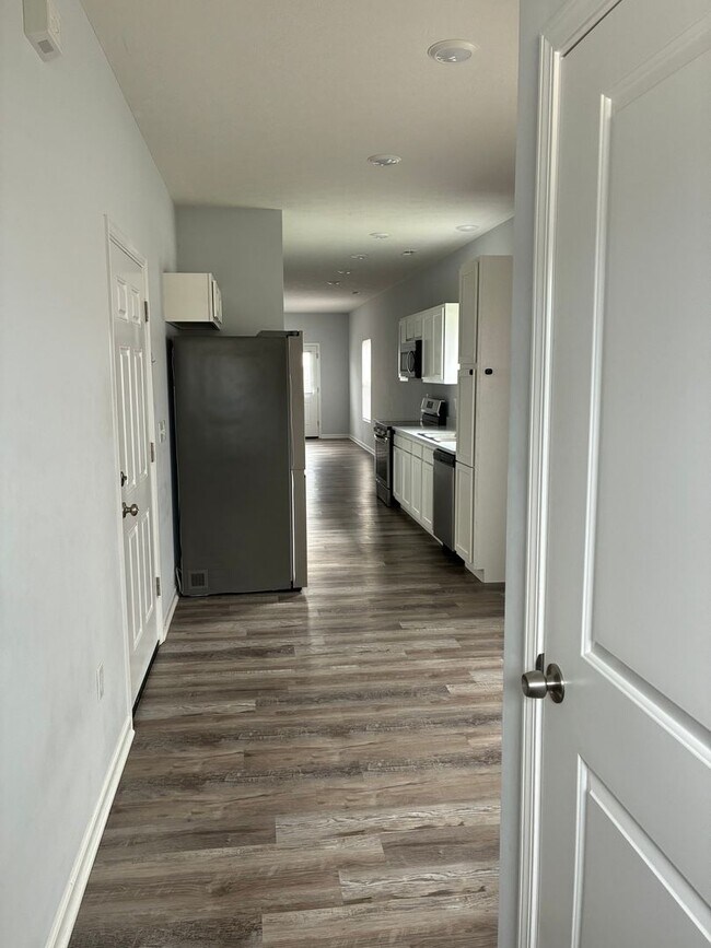 Foto del edificio - Modern 3 Bedroom 2 Bath House - New Build in Martinsville!