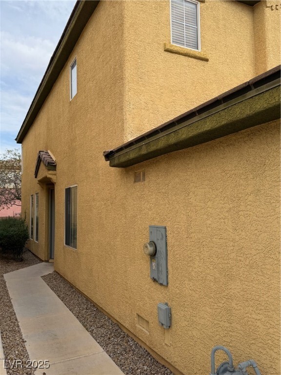 Building Photo - 8164 Herring Ave