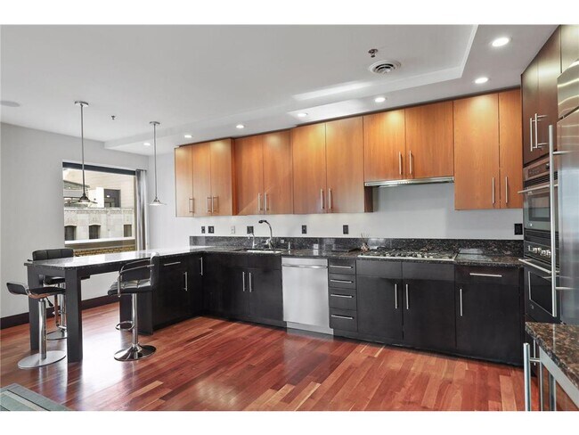 Foto del edificio - 601 S Marquette Ave