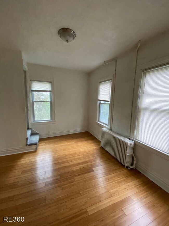 Building Photo - 3 br, 1 bath House - 404 Belonda St Mt Was...