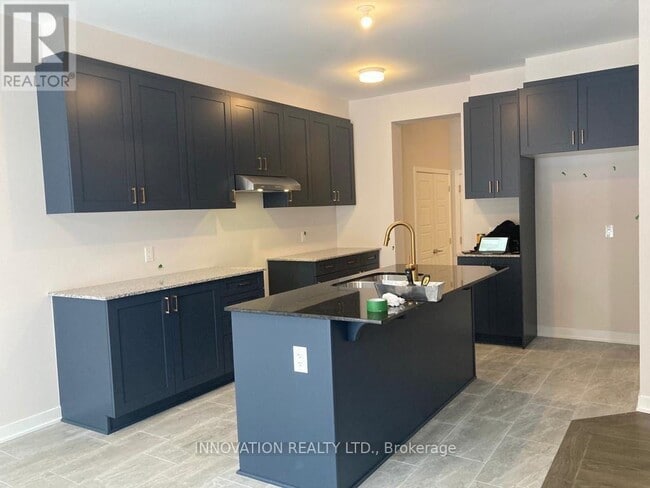 Building Photo - 322 Crossway Ter