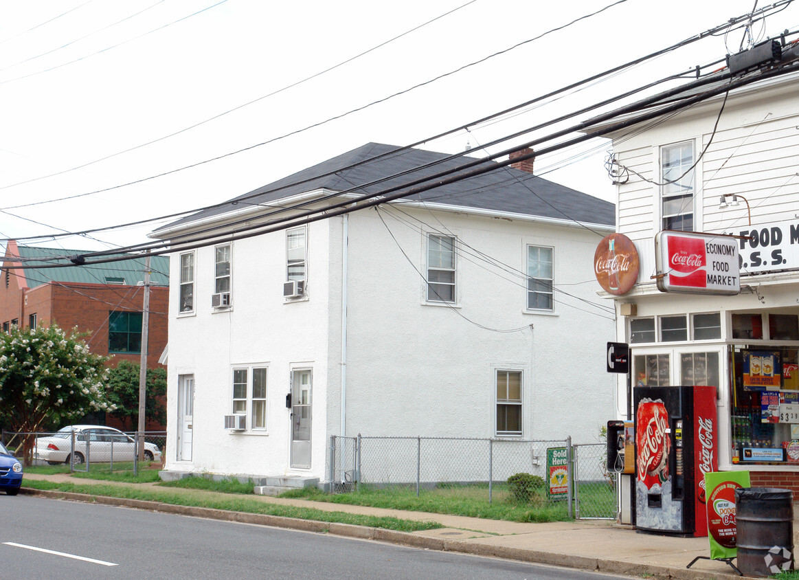 Primary Photo - 1802-1804 Fall Hill Ave