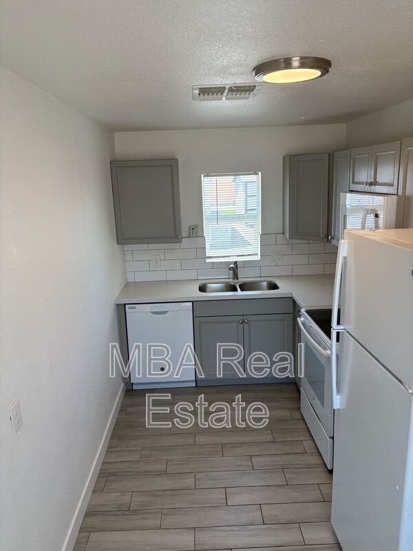 Foto del edificio - 5040 N 18th Ave
