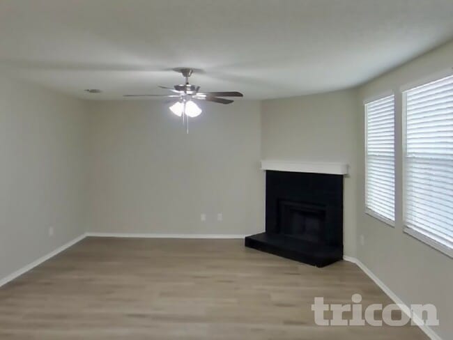 Building Photo - 2669 Bandera Pl