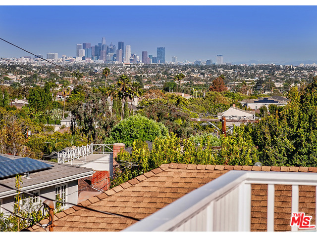 Downtown Views - 9407 Sawyer St