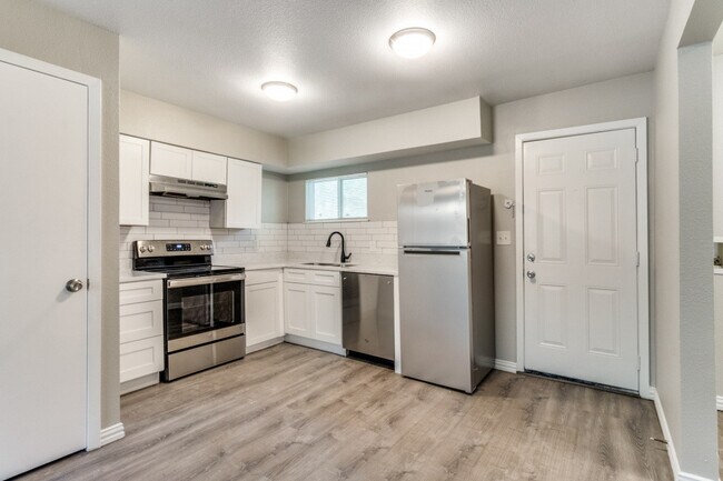 Cocina - 1516 Valley View St