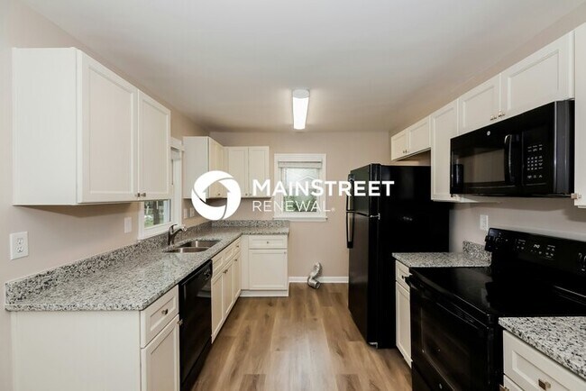 Foto del edificio - 3 Bedroom Pet-Friendly Home in MONROE, NC with Main Street Renewal