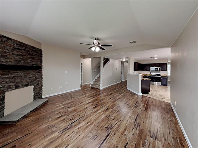 Building Photo - 502 Cleveland Dr