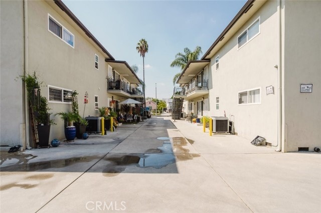 Building Photo - 3131 Perlita Ave