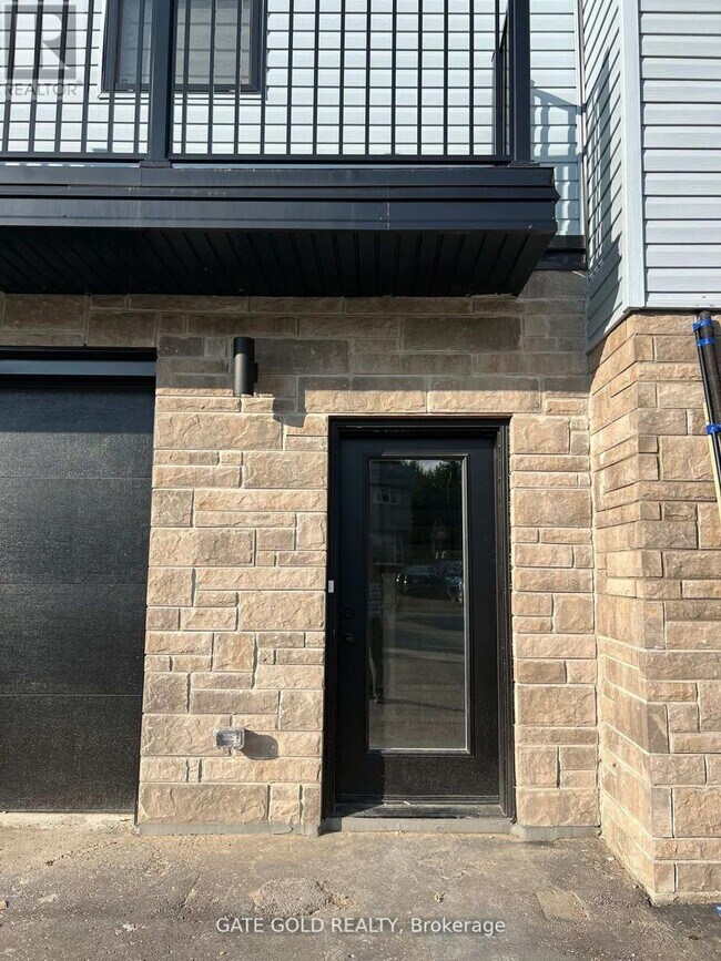 Building Photo - 14 Glenridge Rd