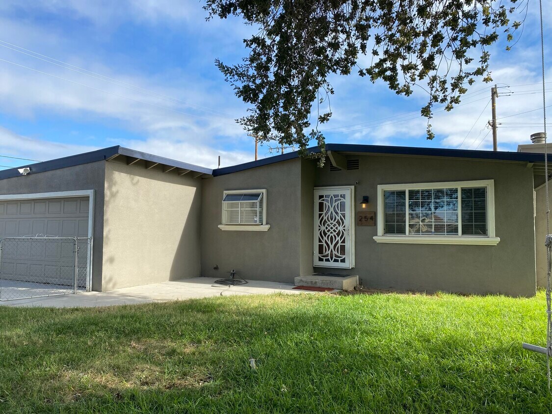 254 Cowell Ave, Manteca, CA 95336 House Rental in Manteca, CA