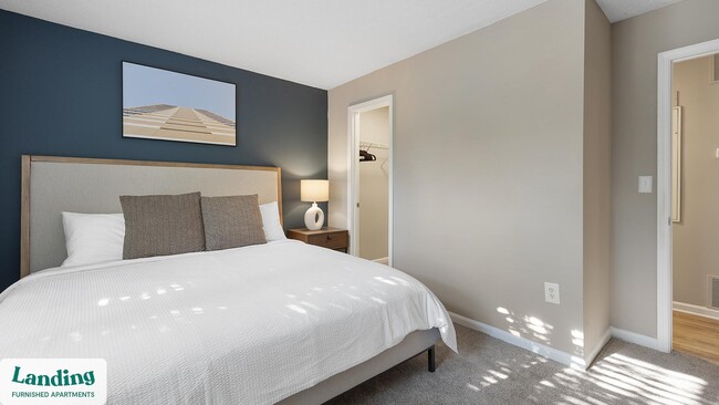 Building Photo - 300 Long Shoals Rd