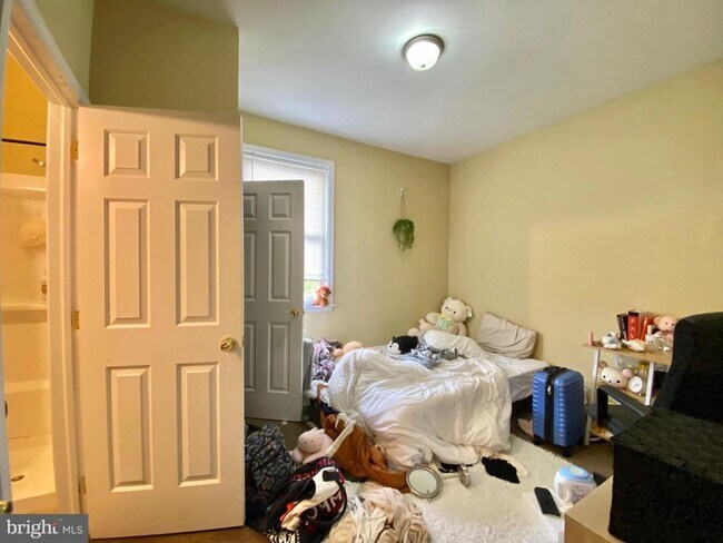 Foto del edificio - 2050 N Carlisle St