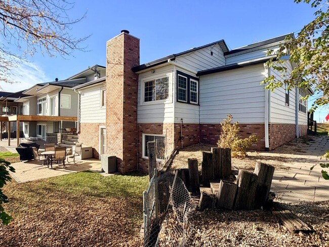 Foto del edificio - 3 bedroom 2 bathroom lake house for rent!