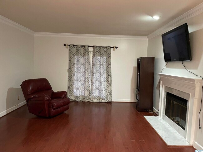 Foto del edificio - 4770 Whitesburg Dr