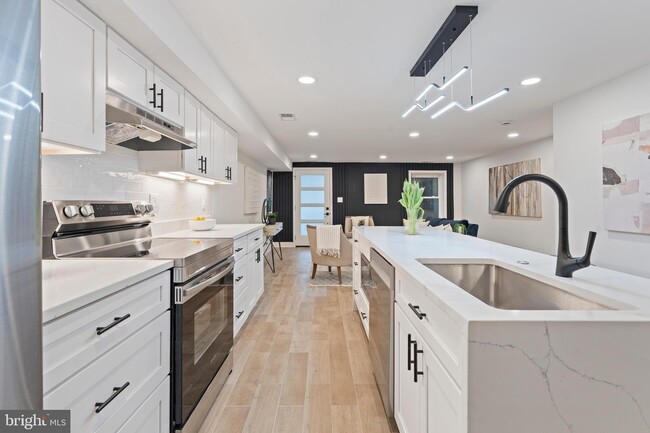 Foto del edificio - 821 Decatur St NW
