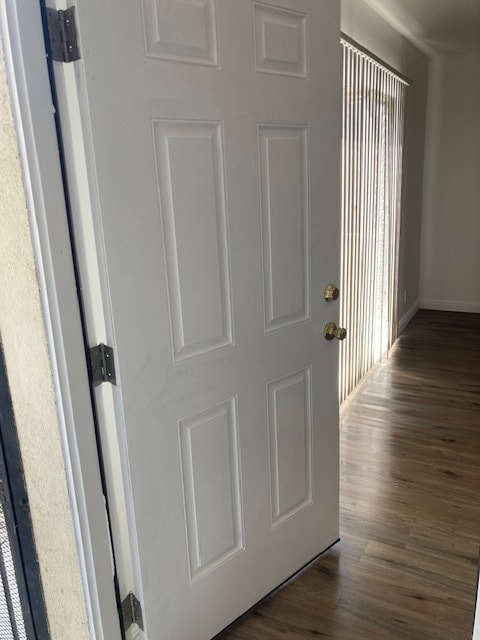 Foto principal - 871 S Wilton Pl