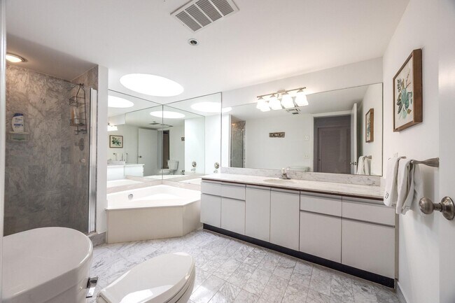 Foto del edificio - 1401 S Ocean Blvd